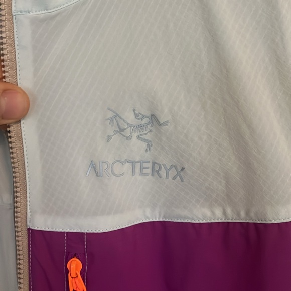 Arc’teryx jacket Squamish Hoody - Picture 5 of 9